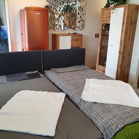 Exklusivwohnung Leipzig Flughafen Landsberg  Екстер'єр фото
